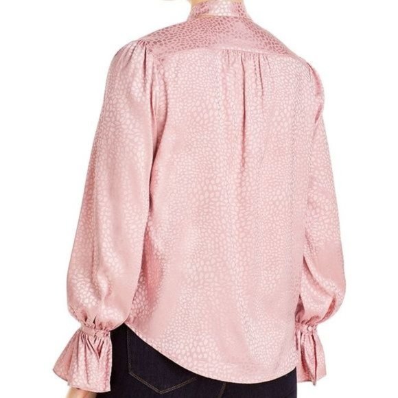 LINI Anya V-Neck Bell Sleeves Blouse Rose Pink NWT - Small - Picture 3 of 4